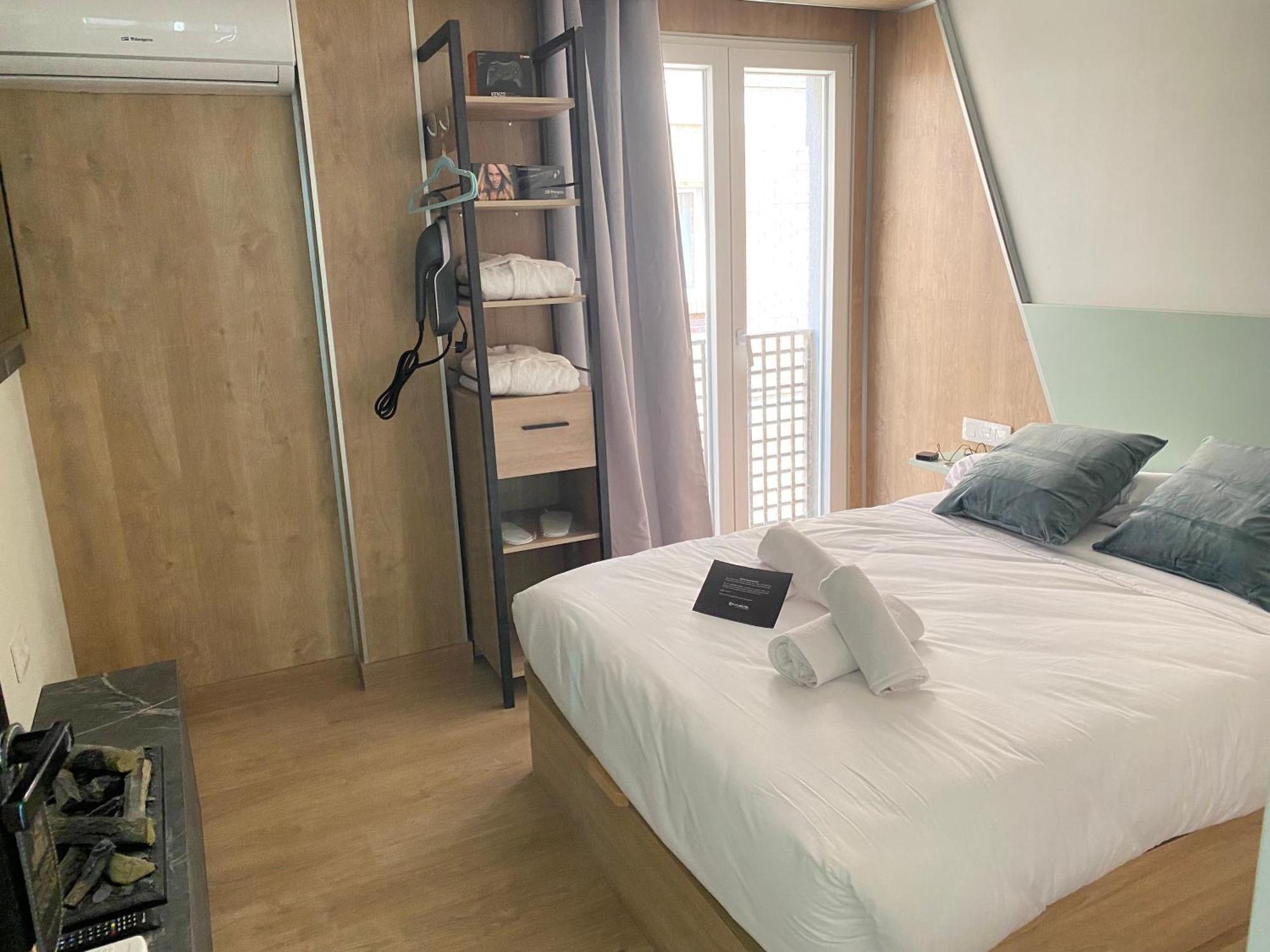 Prueba Capsule hotel *