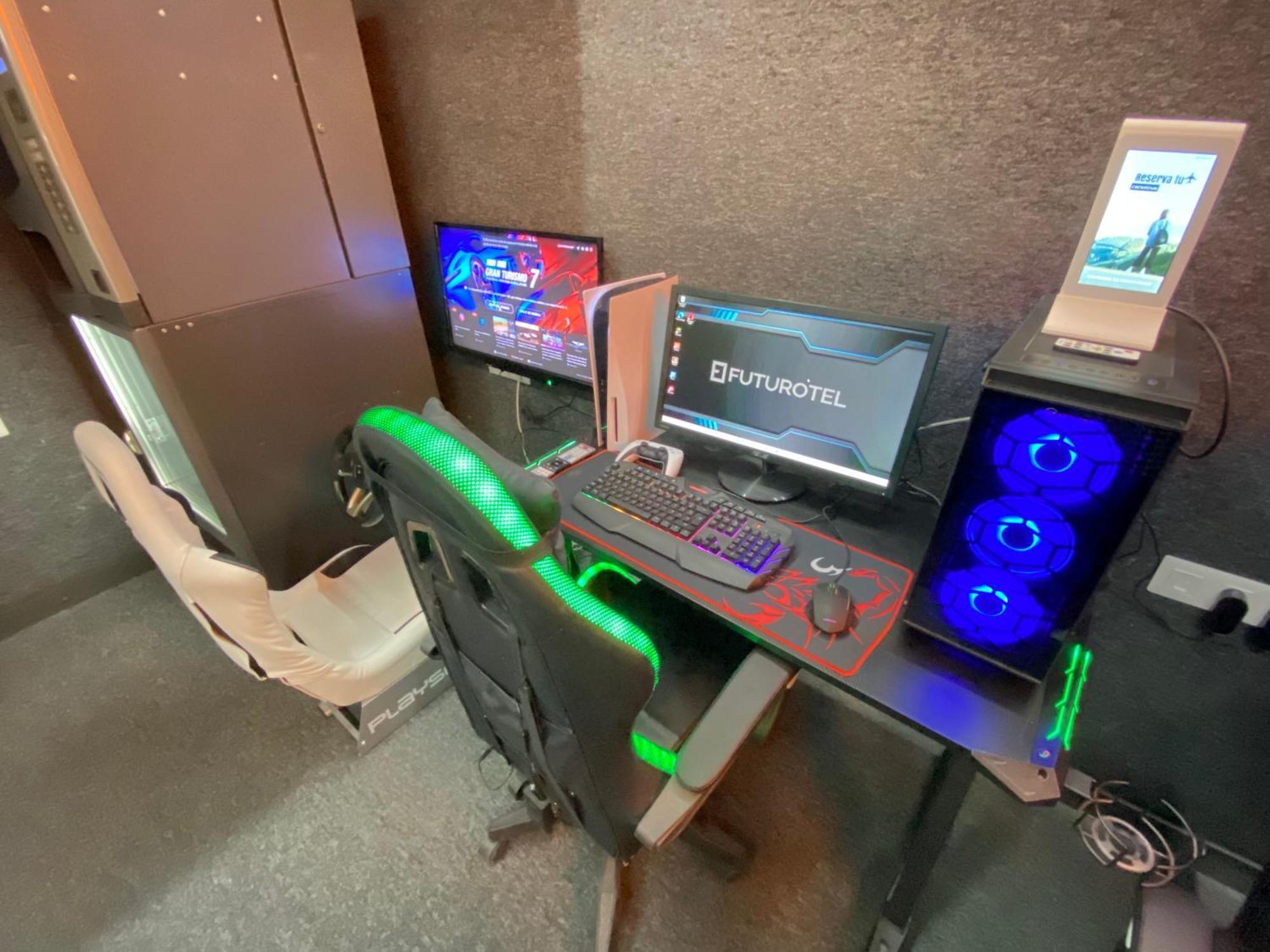 Capsule hotel Prueba