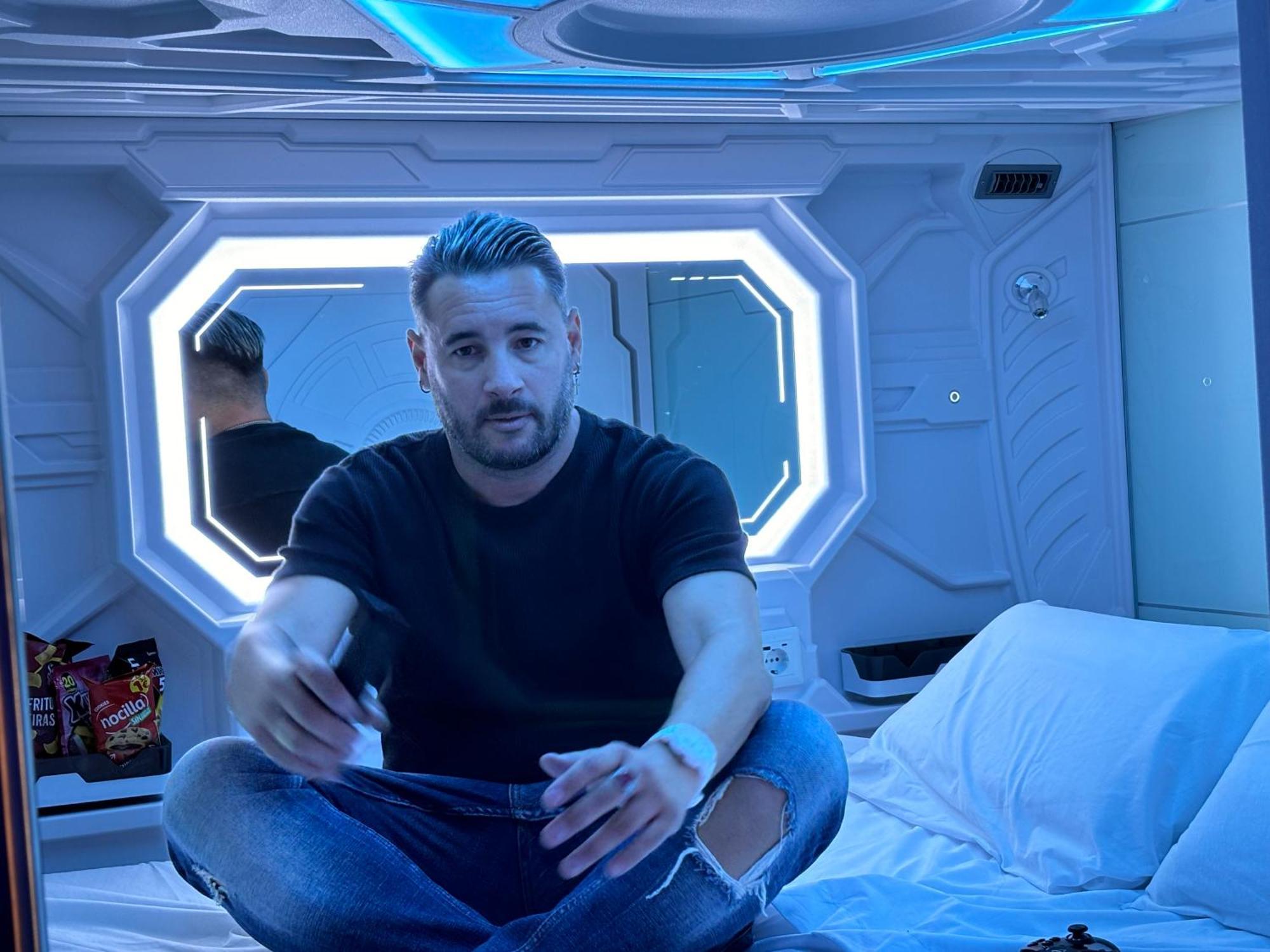 Prueba Capsule hotel